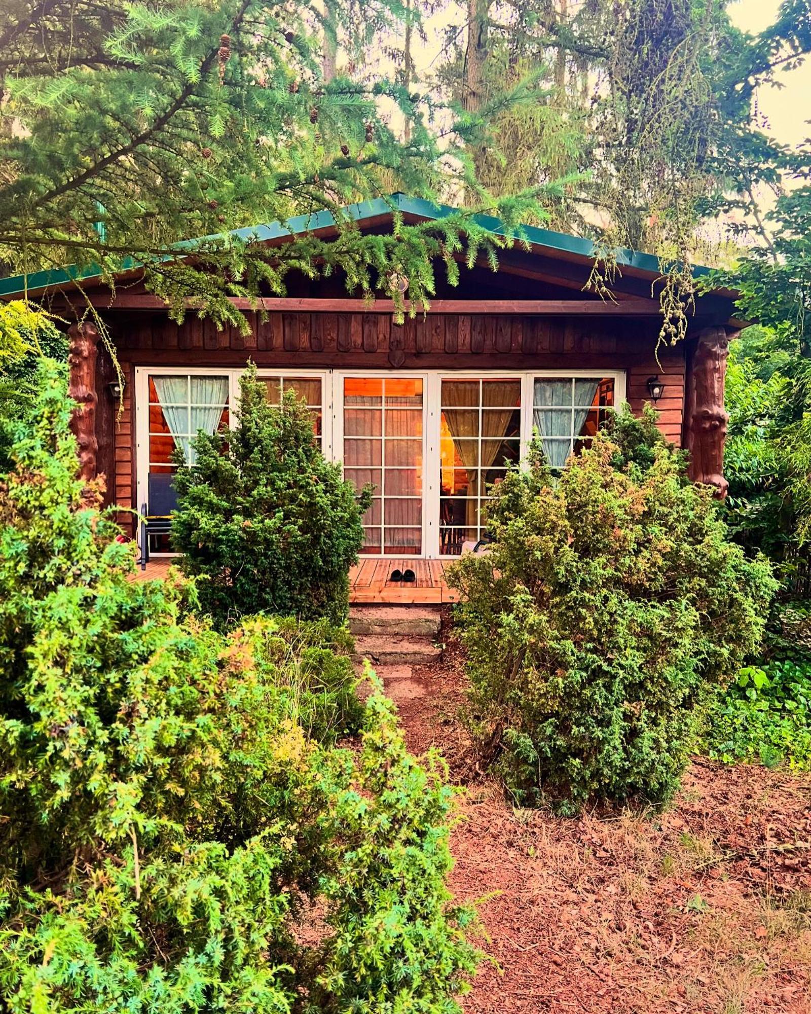 Holzhaus Baerenhoehle Am Wald Und See Neuruppin Bagian luar foto